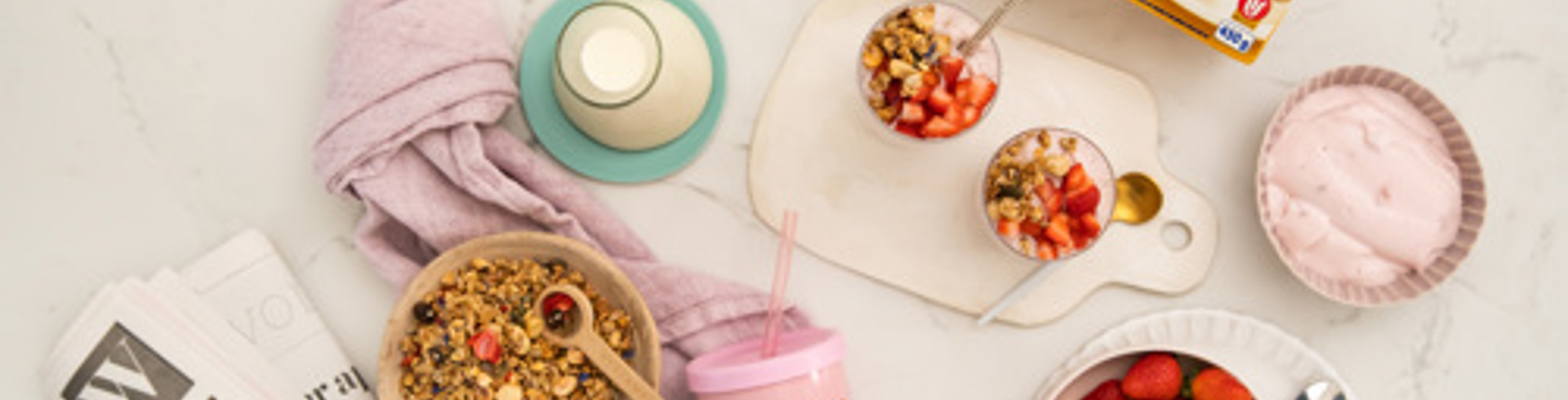 WEET-BIX Strawberry Smoothie